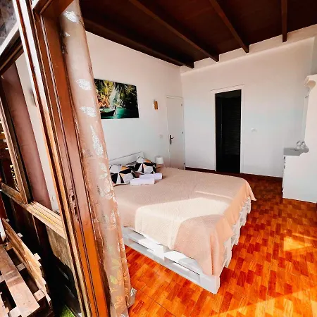 El Jardin De Iris Bed & Breakfast